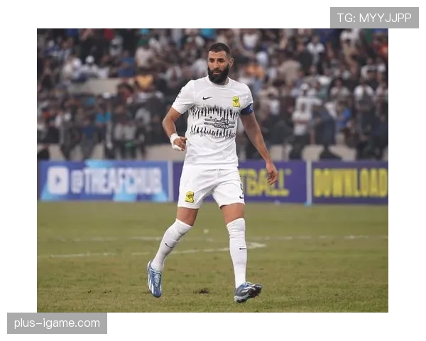 贝西克塔斯防守体系全面升级，新战术助力球队表现稳健