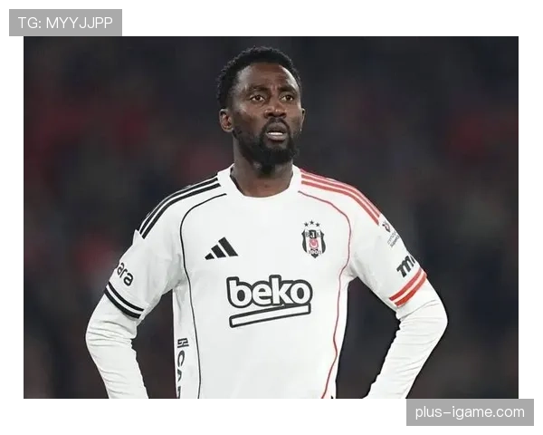 恩迪迪关键发挥助莱斯特城逆转取胜,英超争冠格局再起波澜 恩迪迪关键发挥助莱斯特城逆转取胜,英超争冠格局再起波澜